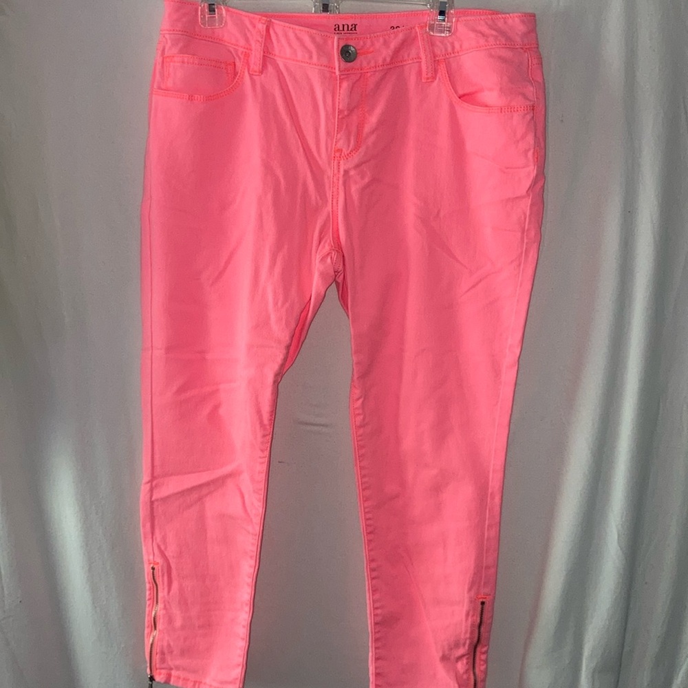 a.n.a Women's Bright Coral Jeans